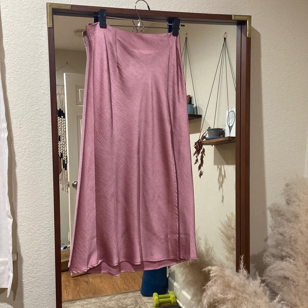 VICI Midi Skirt with Slit